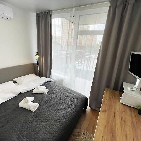 Cube House Apartment Киев Екстериор снимка