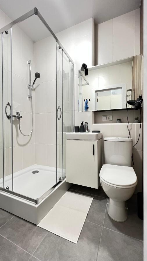 Cube House Apartment Киев Екстериор снимка