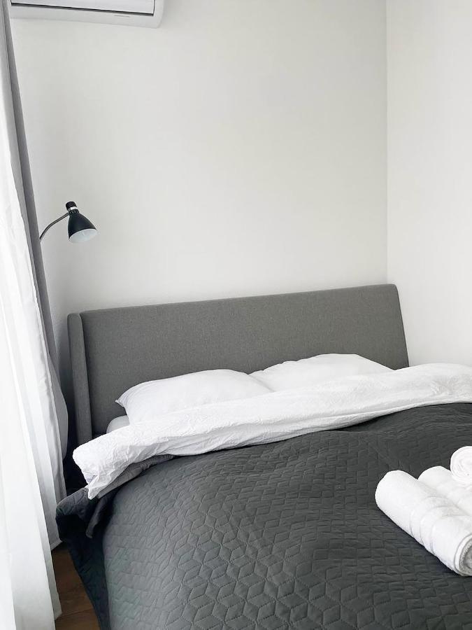 Cube House Apartment Киев Екстериор снимка