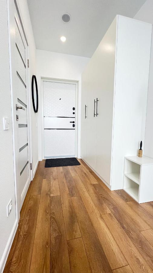Cube House Apartment Киев Екстериор снимка