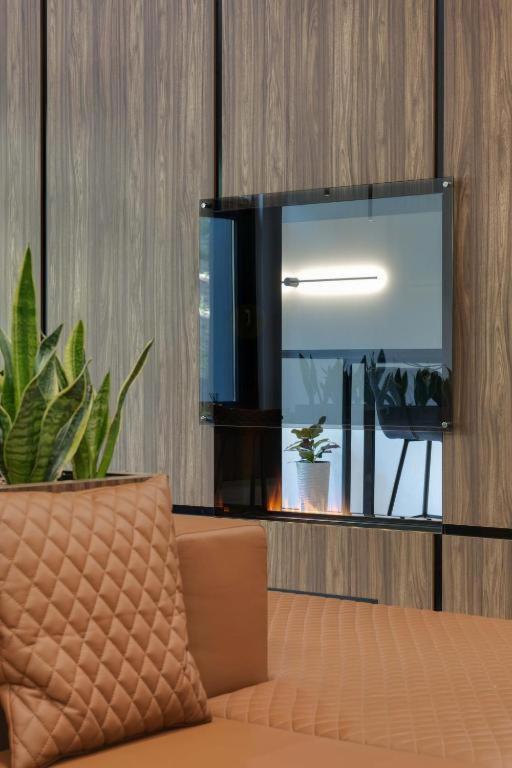 Cube House Apartment Киев Екстериор снимка