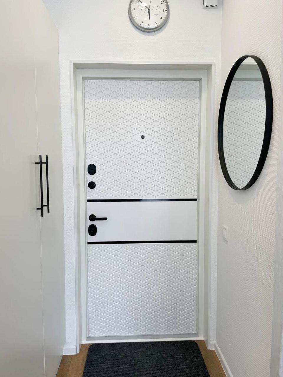 Cube House Apartment Киев Екстериор снимка